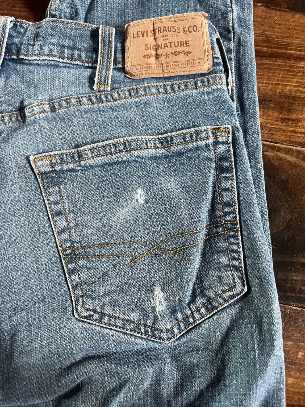 Signature by Levi’s Strauss Bootcut
